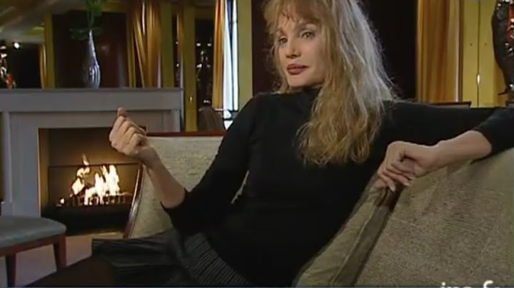 Arielle Dombasle - 19/20 : Interview (2006)