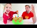 Father & Son PLAY INCH WORMS! / Make The Longest Worm!