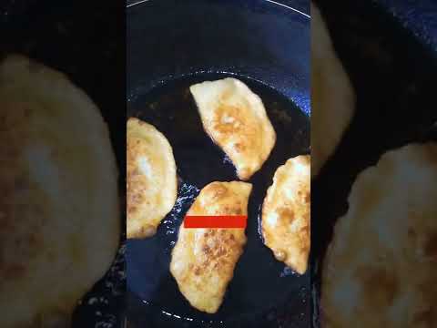 Чебуреки пирожки с картошка очень вкусно и просто #рецепты #еда #shorts #food #recipe