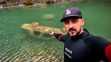 WE EXPLORE A SUNKEN CAR WRECK|  WHAT HAPPENED HERE!!!| IMSTOKZE