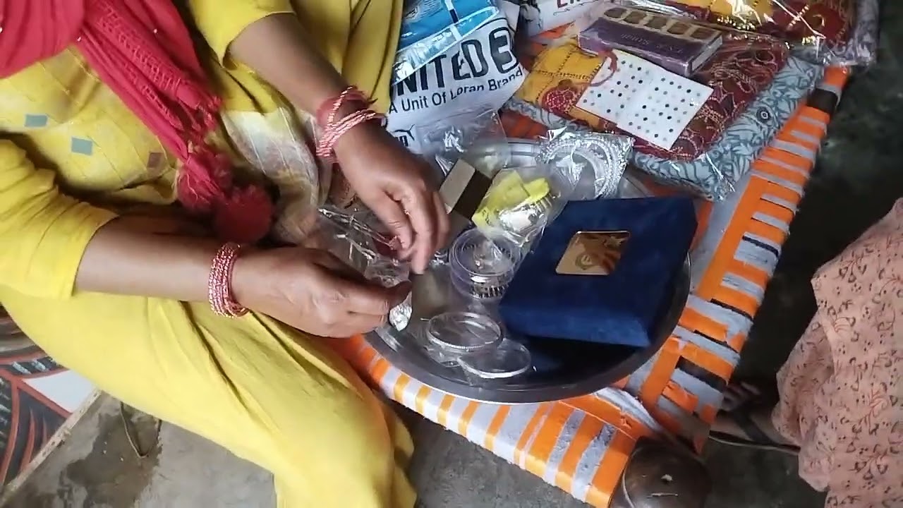 आप सभी देख लो मेरी भतीजी की शादी का समान