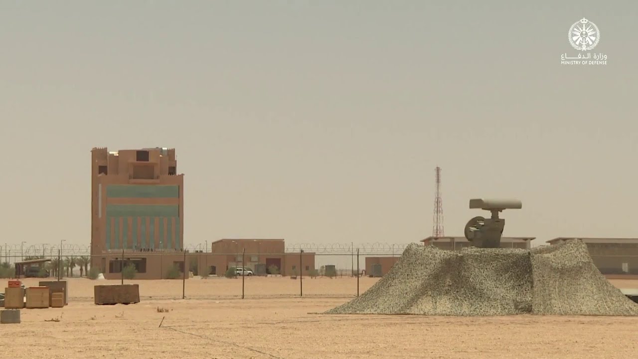 أبطال الدفاع الجوي.. 