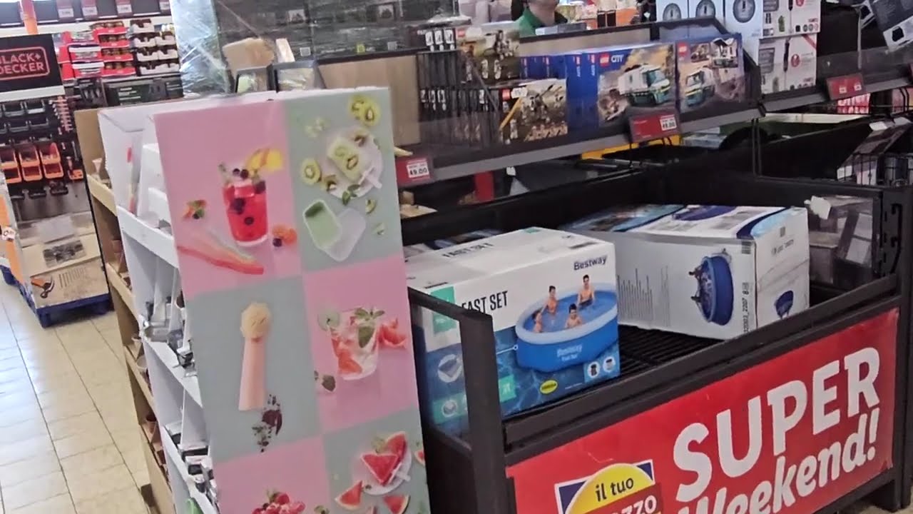 Lidl Supermarket Mussomeli Sicily | Grocery Shopping