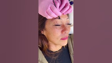 Eyebrow wax and tint #browtint #browwax #brow #browmapping #eyebrowwax #eyebrowtint #eyebrowmapping