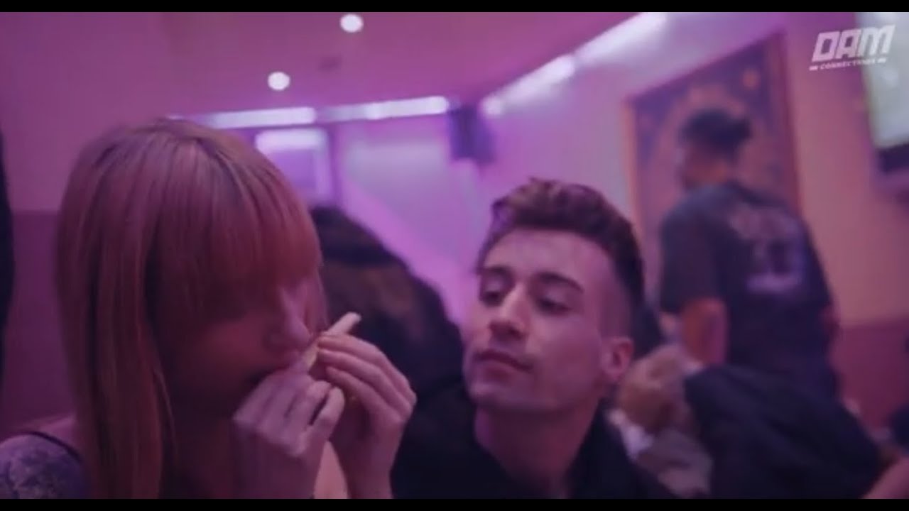 Visiting Prix D'ami - The LARGEST COFFEESHOP in the World!