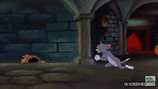 Jerry roars in the mouse hole (MGM Leo the Lion Roar)