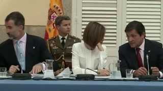La Fundación Princesa de Asturias expone sus actividades a SS.MM. los Reyes