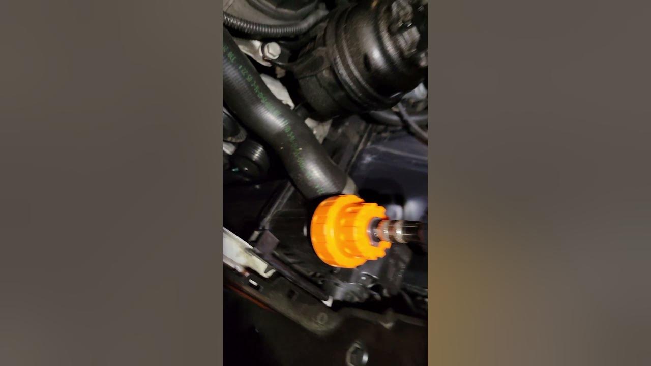 BMW E46 Expansion Tank Split / Cracked @ 88k miles & 5 years (m54