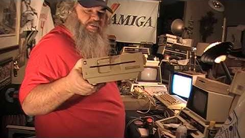 Commodore - Episode 391 - C64 1541-II 1541 Floppy Disk Drive Assessment - David Bradley -