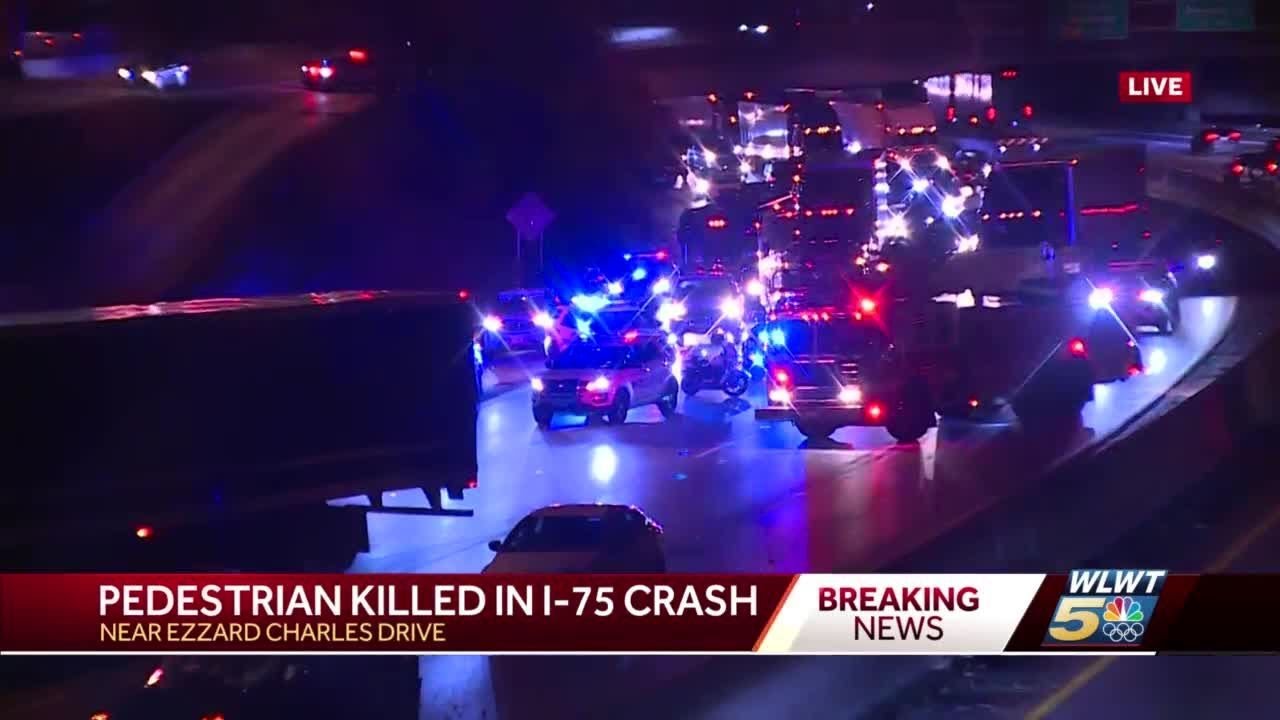 Police: Pedestrian killed in crash involving 4 vehicles on I-75 - YouTube