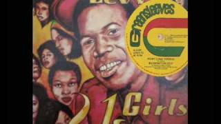 Video thumbnail of "Barrington Levy & Ranking Joe - Mary Long Tongue 12"  1980"