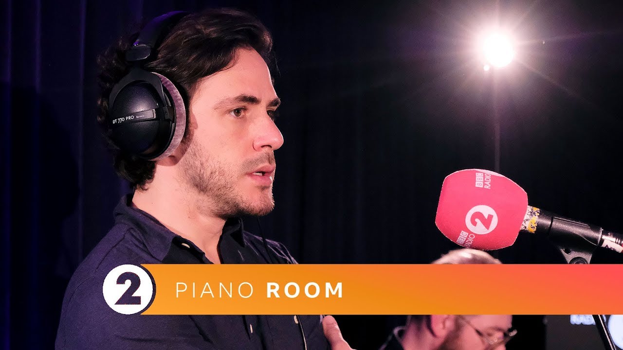 Jack Savoretti - Candlelight (Radio 2 Piano Room)