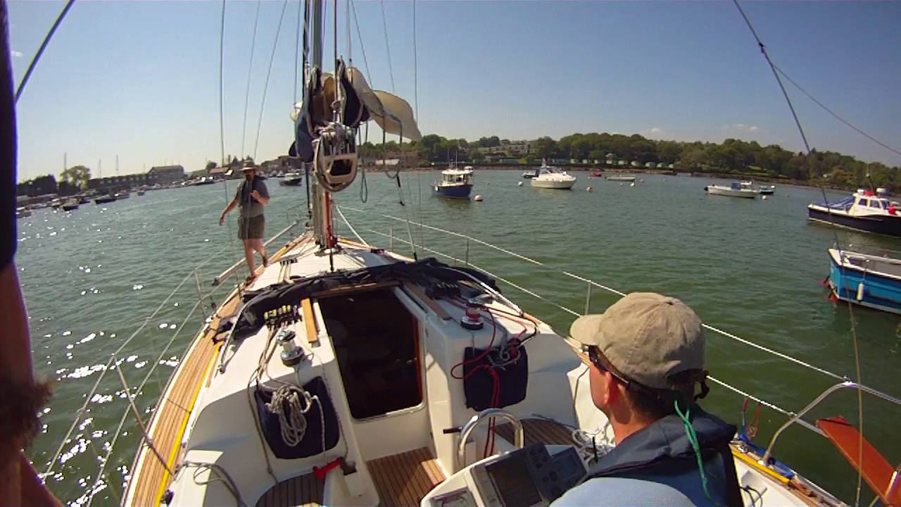 berthing a sailing yacht