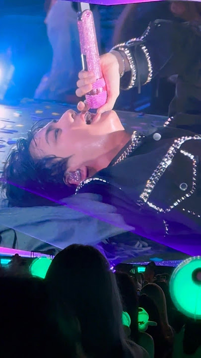 seokjin is the first artist  i have ever seen to lay directly on the stage to sing 🥹😫 #runseokjin