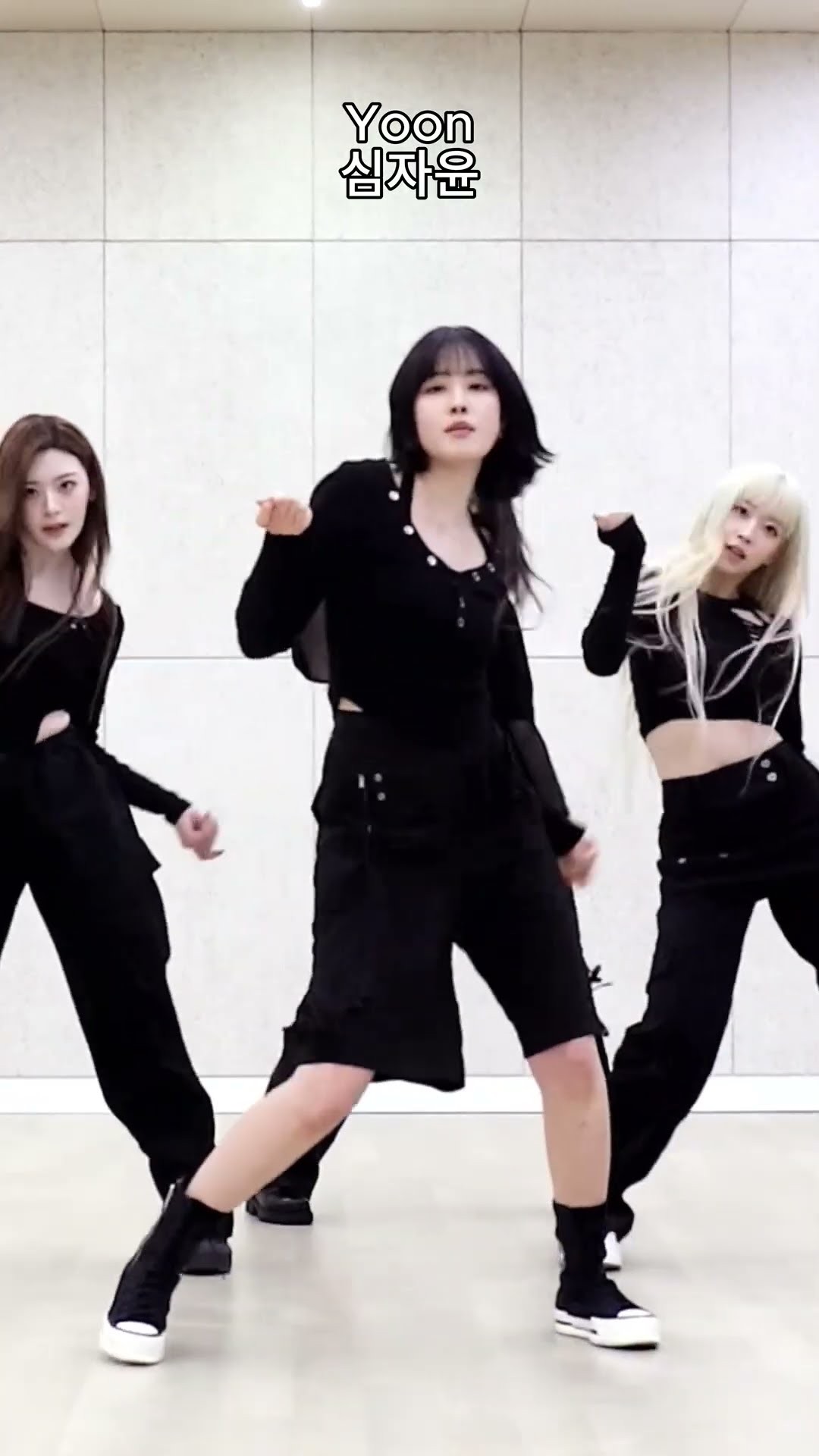 STAYC - 'BEBE' Dance Mirrored - YouTube