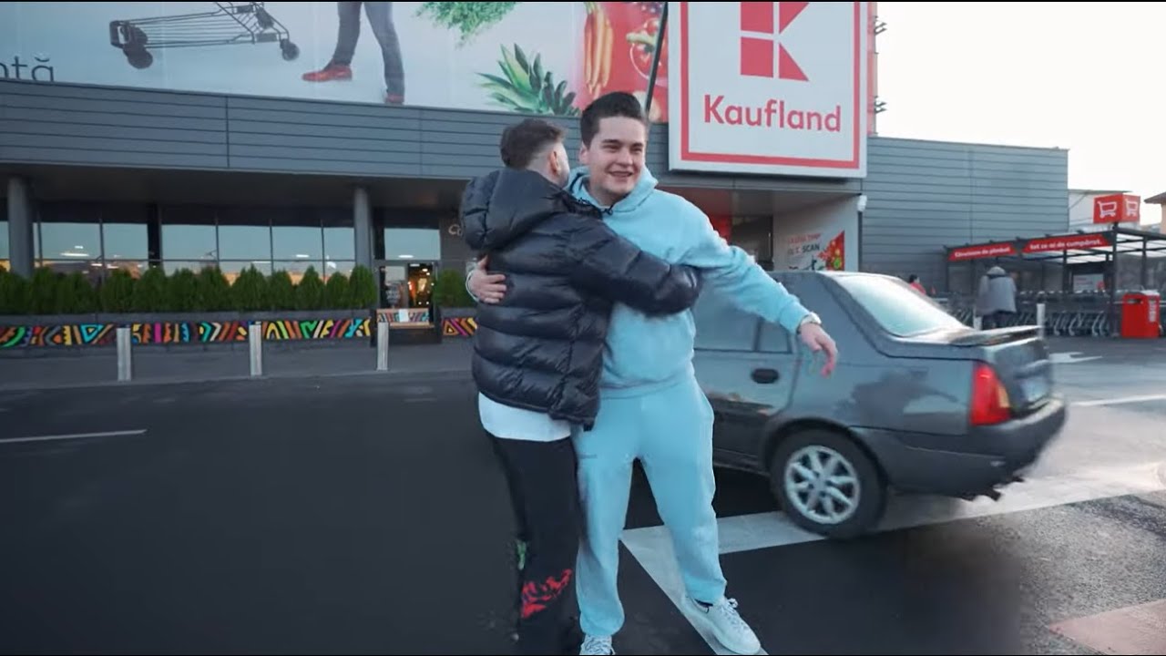 Selly & Theo Zeciu | O zi de muncă la Kaufland