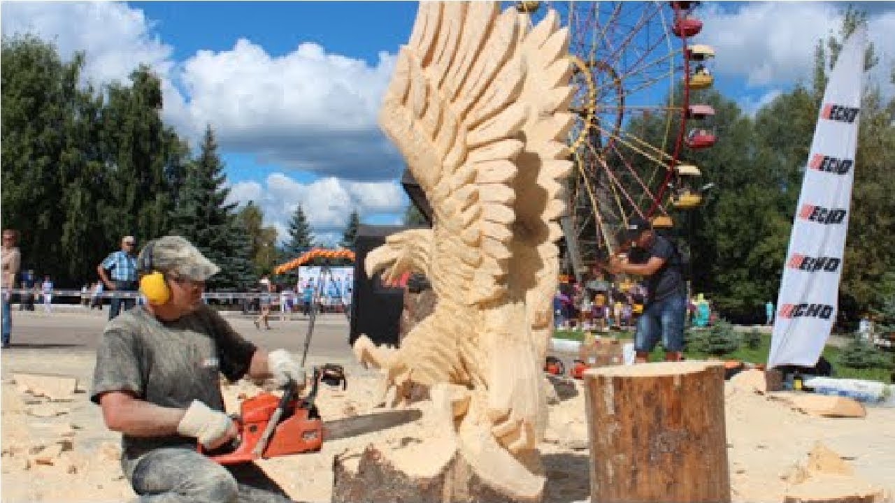 Amazing Fastest Skill Wood Carving With Chainsaw - Extreme 