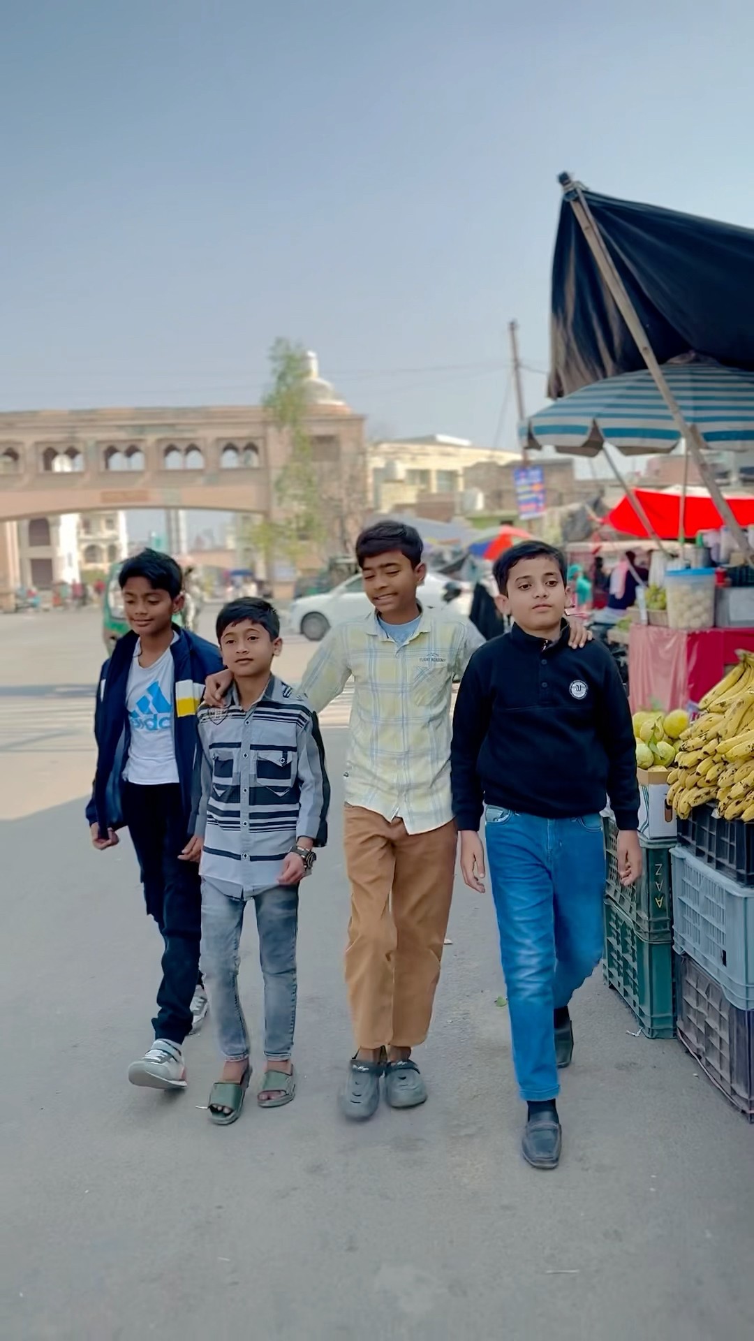 बच्चो ने अपने पैसे क्यों दिए?? #foryou #shortsfeed #motivation #explore #emotional #hearttouching
