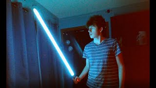 Unboxing and Reviewing the Cheapest Most REALISTIC Lightsaber right now...