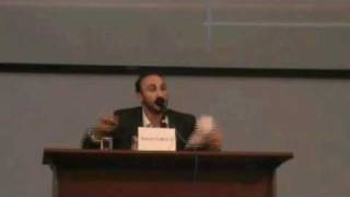 Servet Turgut Gazi̇ Üni̇ Neci̇p Fazil Kisakürek Konferansi 9