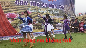 Nhóm nhảy cực xinh gái tại lễ hội Gầu Tào Nàn Sín năm 2020 ( Nkauj Hmoob Seev Cev Haib Kawg 2020 )