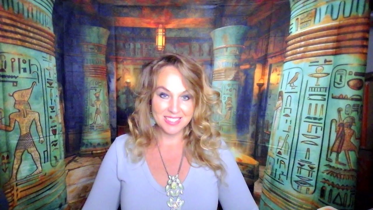 Дева, часть 1: Дева у них на уме! Каждые 8 ​​минут они чуть не звонят Деве, чтобы рассказать всю ...