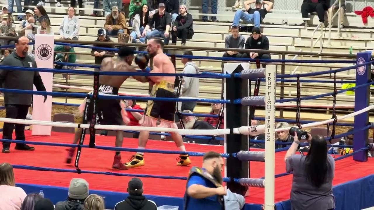 True Fight Series 8 - Adam Miller vs Odin Rowan