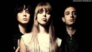 Chromatics - Tick Of The Clock
