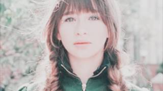 Malina Weissman - Lions