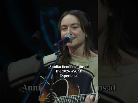 Annika Bennett performs “Super Graphic Ultra Modern Girl” at the 2026 ASCAP Experience. ❤️