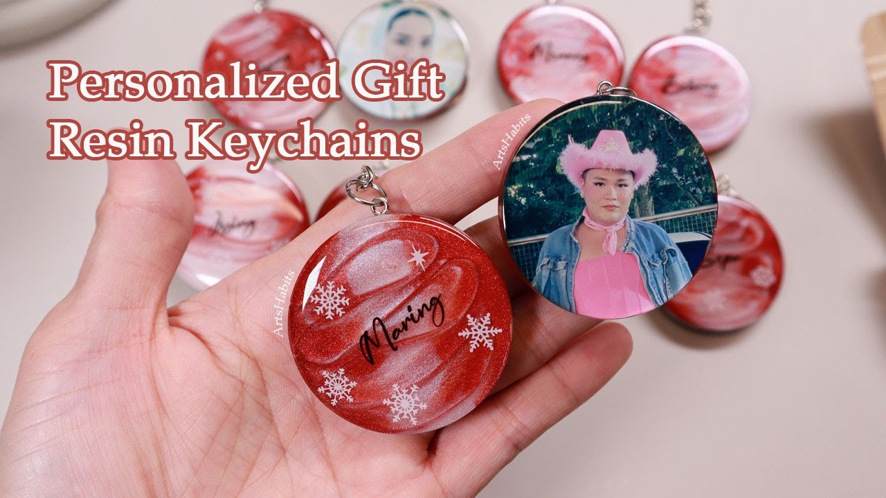 DIY Personalize Resin Keychains with Photos and Names | Handmade resin Art for Beginners