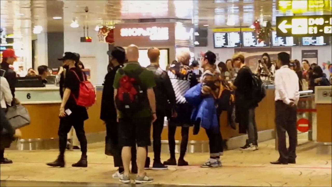 151207 GOT7 @ Singapore Changi Airport (SIN)
