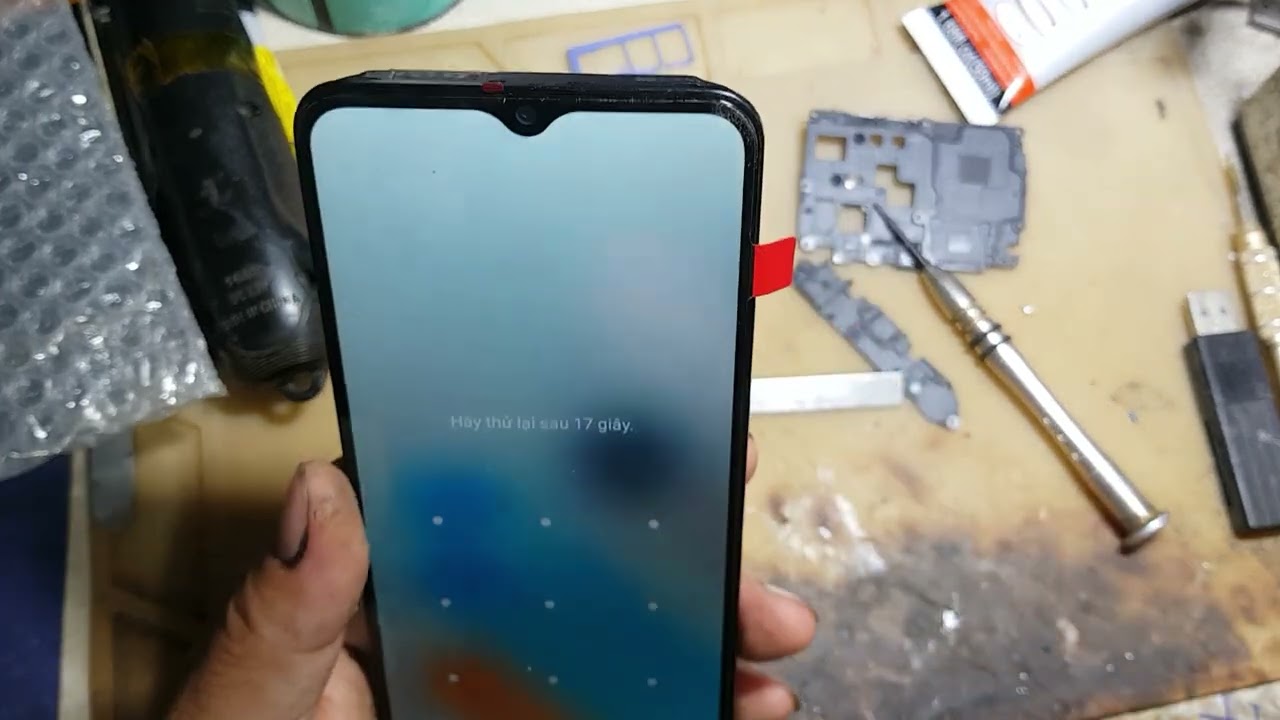 Thay Màn Hình Vivo Y02 Giá 400K Có Đáng?