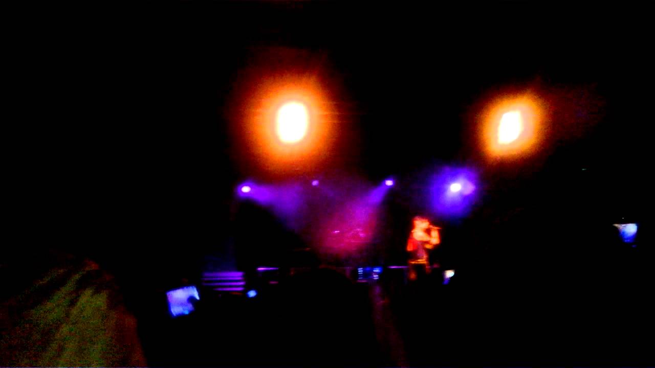 ANDY BIERSACK- BVB OCT 2014