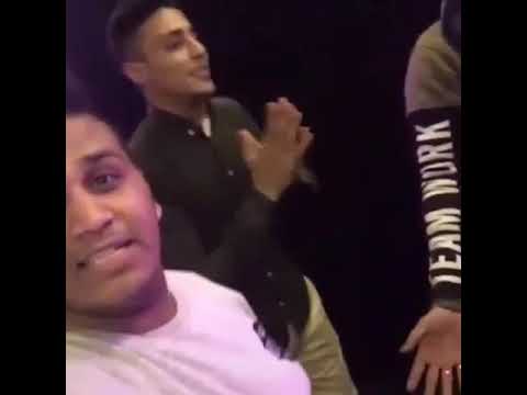 شواحه اثناء التسجيل 