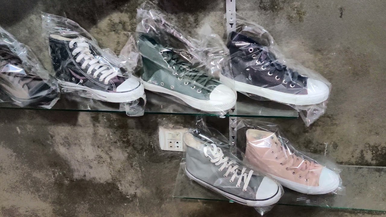 Save your sneakers from Dust H-Brand