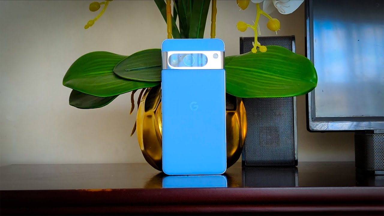 Google Pixel 8 Pro Review: The smart choice in 2025? - YouTube