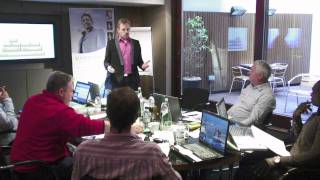 Trailer Vince Dowd playout