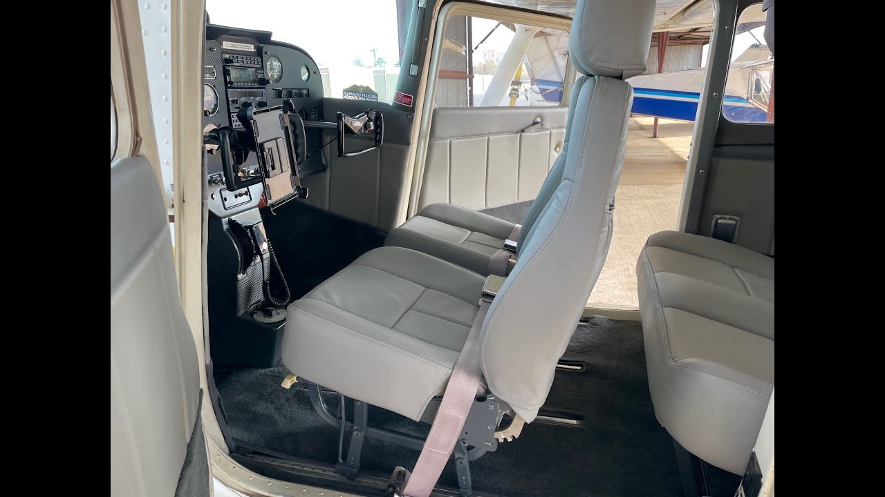 Cessna 172 Airtex Interior You