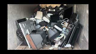 Giving Away This Nintendo Wii Console I Found Dumpster Diving | E-Waste Electronics Haul & Giveaway
