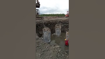 cận cảnh cắt, đục cọc khoan nhồi, thi công trụ cầu