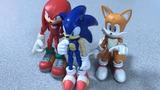 I made these at school (Sonic stop motion)