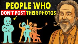 Información The Psychology of People Who Don't Post on Social Media | Alan Watts Guía