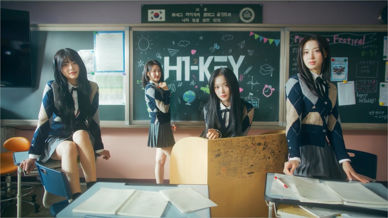 MV] H1-KEY - To. My First Love（日本語字幕） - YouTube