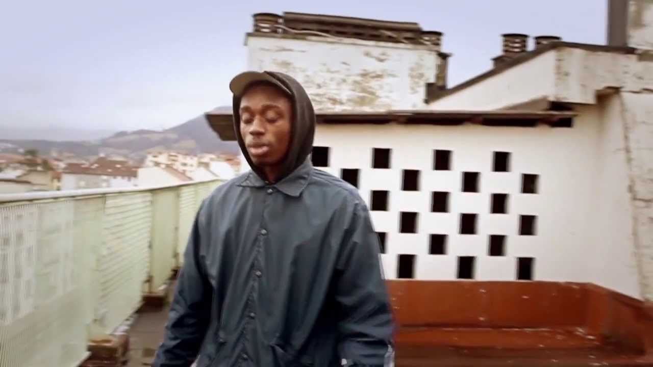 Watch Beny Le Brownies - Molarre Trash on YouTube Watch Beny Le Brownies - Molarre Trash on YouTube