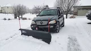 : DIY Snow Plowing with a Mercedes-Benz ML 350 in Eastern Idaho | First Try | Gergana A