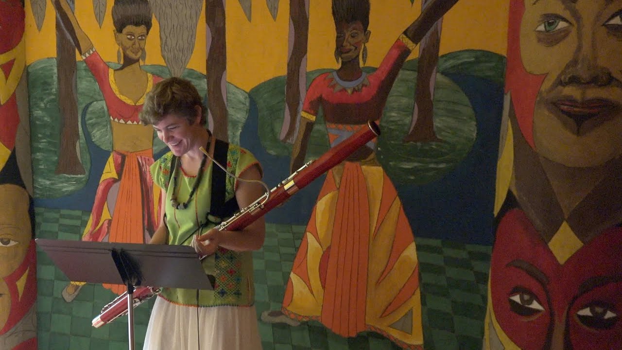 Mira Jenni Brandon's Compostela for Solo Bassoon en YouTube Mira Jenni Brandon's Compostela for Solo Bassoon en YouTube