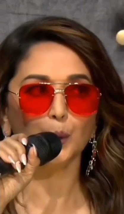Madhuri Dixid/ARE RE ARE YE KYA HUA /Dil To Pagal Hai