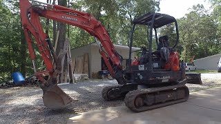 Kubota kx913 excavator Undercarriage  replacing rollers and sprockets