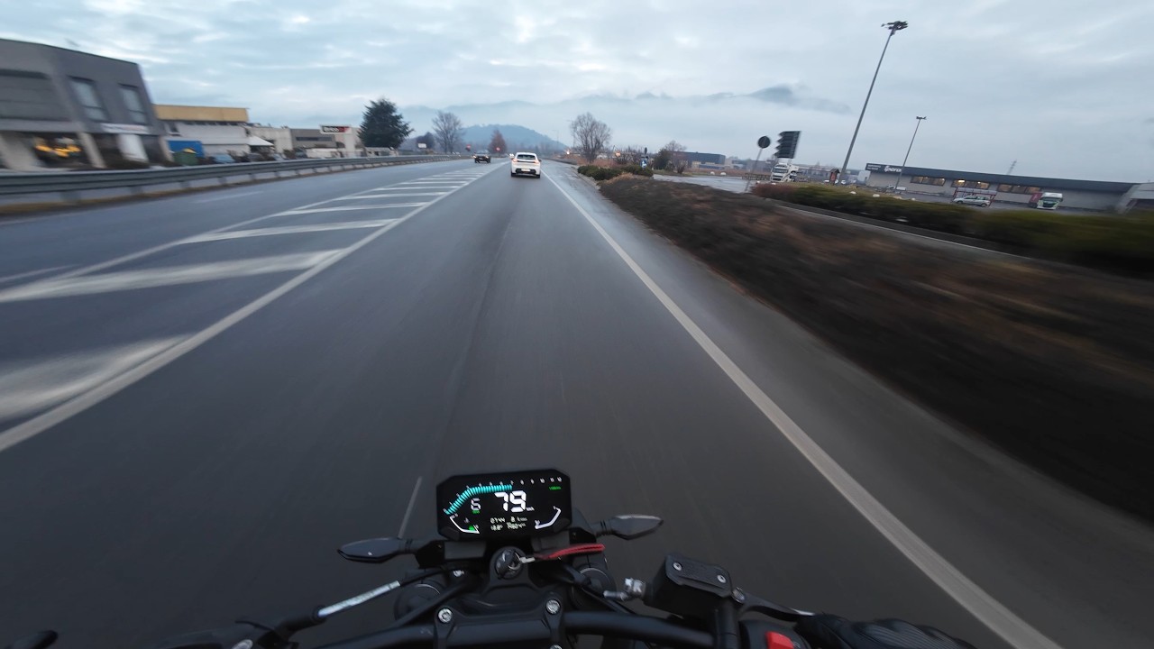 COSA VUOL DIRE ANDARE A SCUOLA IN MOTO🔥 PT.2